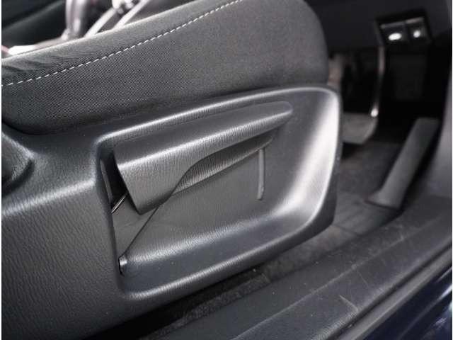 デミオ 1.5 15S ツーリング 360°ビュー・モニター 純正ナビ ETC コーナーソナー 地デジ インテリジェントキー Bカメラ DVD LEDヘッド 前席シートヒーター 横滑り防止装置 ETC アルミホイール 禁煙車 ABS(25枚目)