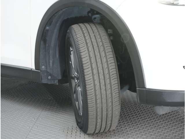 ＣＸ－５ ２．０　２０Ｓ　プロアクティブ　３６０°ビュー・モニター　純正ナビ　ＥＴＣ　アクティブクルーズコントロール　ＬＥＤライト　キーレスエントリー　パワーシート　ＷＡＢ　クリアランスソナー　Ｂカメラ　ＡＢＳ　サイドエアバッグ　ＥＴＣ（21枚目）