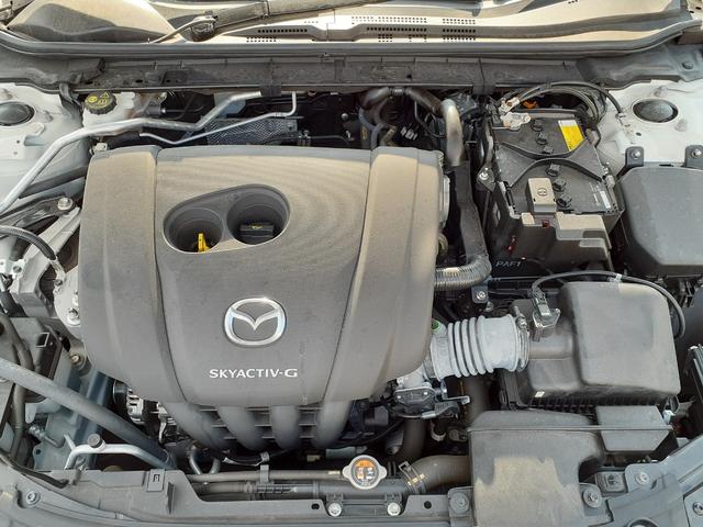 マツダ ＭＡＺＤＡ３セダン