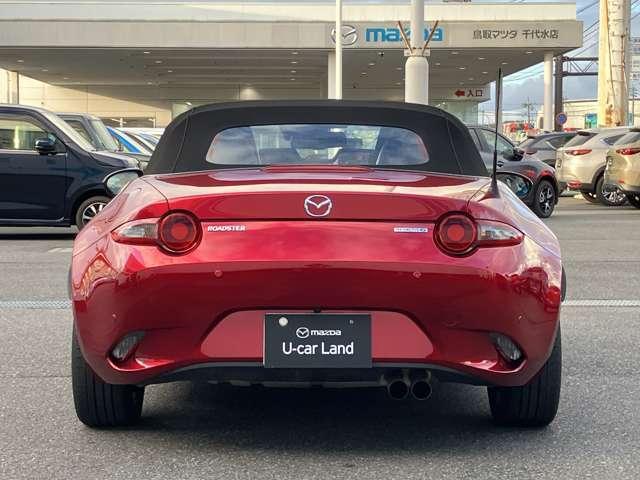 ロードスター Ｓスペシャルパッケージ　マツダ認定中古車　衝突被害軽減ブレーキ　ＬＥＤヘッドランプ　バックカメラ　車線逸脱警報装置　ブラインドスポットモニター　パーキングセンサー　フルセグ　スマートキー　シートヒーター　アルミホイール（8枚目）