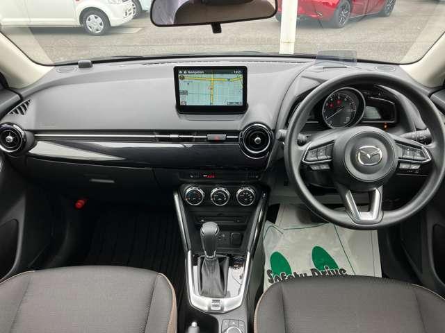 MAZDA2 15Sプロアクティブ スマートエディションII AWD マツダ認定中古車 全周囲カメラ LEDヘッドライト シートヒーター 衝突被害軽減ブレーキ レーダークルーズ ブラインドスポットモニタリング パーキングセンサー 車線逸脱警報システム(10枚目)