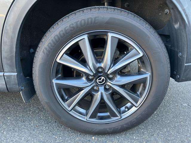 ＣＸ－５ ２５Ｔ　Ｌパッケージ　ＡＷＤ　衝突被害軽減ブレーキ　ＢＯＳＥサウンドシステム　電動リアゲート　アダプティブＬＥＤヘッドライト　レーンキープアシスト　車線逸脱警報装置　ブラインドスポットモニター　レーダークルーズ（53枚目）
