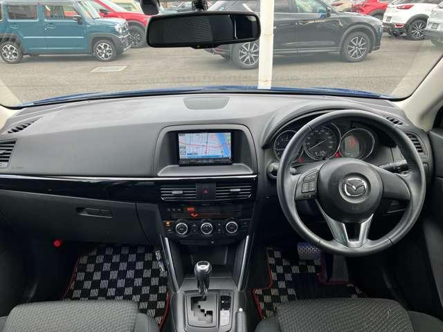 ＣＸ－５ ２０Ｓ　ディスチャージＰＫＧ　バックカメラ　サイドカメラ　ナビ　フルセグ　ＥＴＣ　スマートキー　アルミホイール（10枚目）