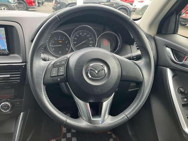 ＣＸ－５ ２０Ｓ　ディスチャージＰＫＧ　バックカメラ　サイドカメラ　ナビ　フルセグ　ＥＴＣ　スマートキー　アルミホイール（27枚目）