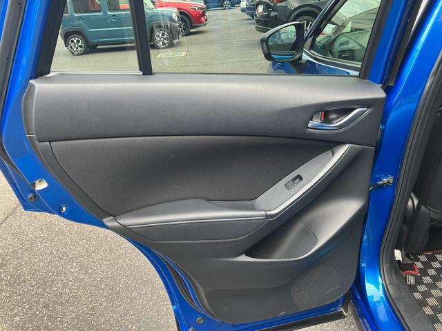 ＣＸ－５ ２０Ｓ　ディスチャージＰＫＧ　バックカメラ　サイドカメラ　ナビ　フルセグ　ＥＴＣ　スマートキー　アルミホイール（42枚目）