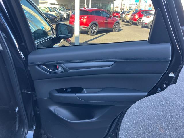 ＣＸ－５ ２０Ｓ　スマートエディション　マツダ認定中古車　全周囲カメラ　アダプティブＬＥＤヘッドライト　衝突被害軽減ブレーキ　ＡＴ誤発進抑制装置　レーンキープアシスト　ブラインドスポットモニター　パーキングセンサー　レーダークルーズ（39枚目）