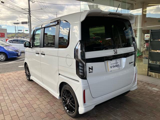 N-BOXカスタム Lターボ スタイル+ブラック(5枚目)