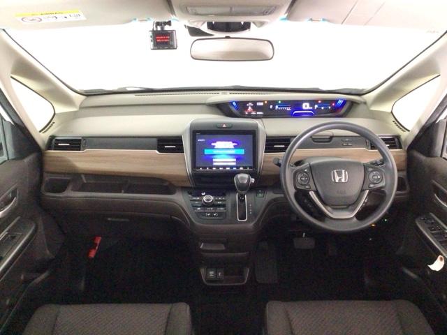 フリード Ｇ・ホンダセンシング　ＬＥＤ・フルセグ・メモリナビ・ＤＶＤ・バックカメラ・両側電動ドア・ＥＴＣ　Ｆセグ　追突被害軽減ブレーキ　ｉストップ　Ｗエアバッグ　パワーウィンドウ　アクティブクルーズコントロール　スマートキ　ＶＳＡ（4枚目）