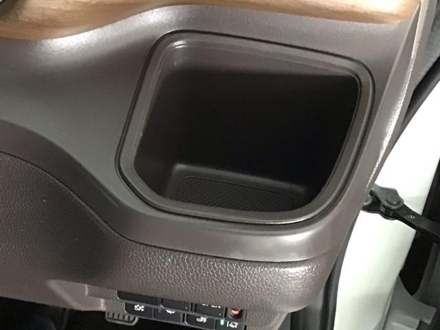 フリード Ｇ・ホンダセンシング　ＬＥＤ・フルセグ・メモリナビ・ＤＶＤ・バックカメラ・両側電動ドア・ＥＴＣ　Ｆセグ　追突被害軽減ブレーキ　ｉストップ　Ｗエアバッグ　パワーウィンドウ　アクティブクルーズコントロール　スマートキ　ＶＳＡ（25枚目）