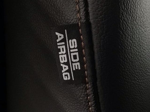 ���X�ł̔̔��ԗ��́A�Ԍ������͂������A�Ԍ��c����̎ԗ��ł��_����������������I��点�Ă��炨�q�l�ֈ����n���v���܂��̂ŁA���S���Ă��w�����������܂���