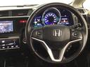 【クルーズコントロール】アクセルペダルを踏まずに一定の車速で走行できますので、高速道路など加減速の少ない道で便利です♪長距離ドライブの疲れを軽減してくれる、嬉しい装備ですよね♪
