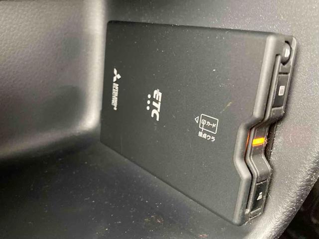 キャリイトラック ＫＸ　軽トラック　ＭＴ　衝突被害軽減システム　レーンアシスト　ＥＴＣ　ＥＳＣ　エアコン　パワーウィンドウ　運転席エアバッグ　助手席エアバッグ　ＣＤ　ミュージックプレイヤー接続可（8枚目）