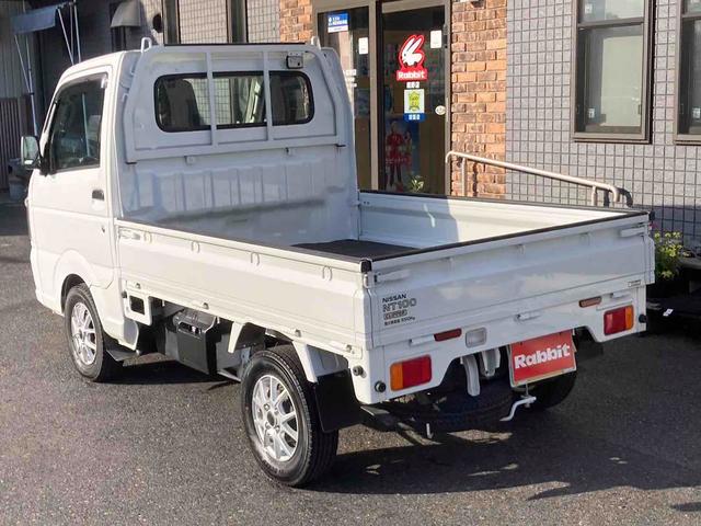 ＮＴ１００クリッパートラック 　４ＷＤ　軽トラック　ＭＴ　アルミホイール　ＥＳＣ　エアコン　運転席エアバッグ　助手席エアバッグ（13枚目）