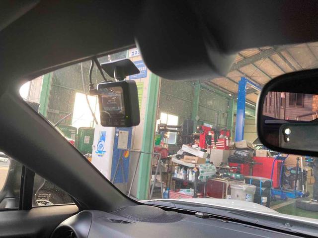 ＧＲ８６ ＲＺ　ドライブレコーダー　バックカメラ　クリアランスソナー　オートクルーズコントロール　衝突被害軽減システム　ＭＴ　ＬＥＤヘッドランプ　スマートキー　電動格納ミラー　シートヒーター　アルミホイール（27枚目）