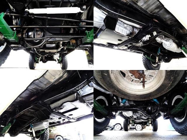 ランドクルーザー６０ ＶＸ　２インチアップ／平屋根換装／丸目換装／ＴＯＹＯＴＡグリル／ルーフキャリア／バックカメラ／レカロパワーシート／ダッシュマット／ブラッドレイ１６インチ／ＴＯＹＯ　オープンカントリー／２インチアップリーフ（18枚目）