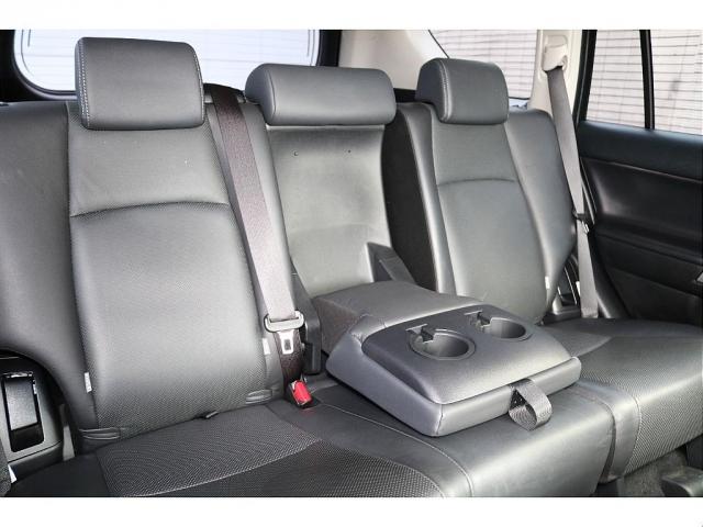 TOYOTA LAND CRUISER PRADO TX L PACKAGE