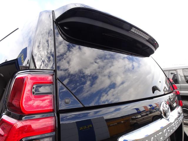 TOYOTA LAND CRUISER PRADO TX L PACKAGE