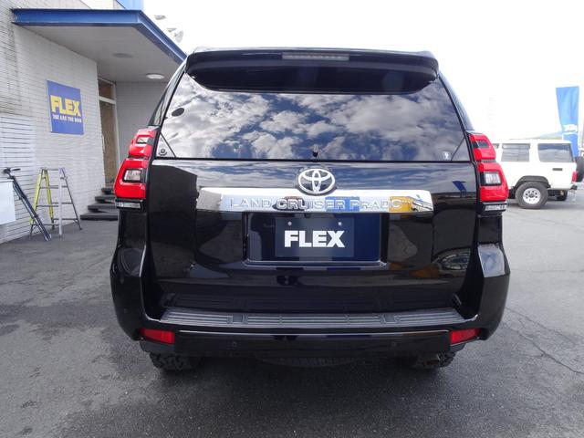 TOYOTA LAND CRUISER PRADO TX L PACKAGE