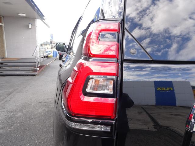 TOYOTA LAND CRUISER PRADO TX L PACKAGE