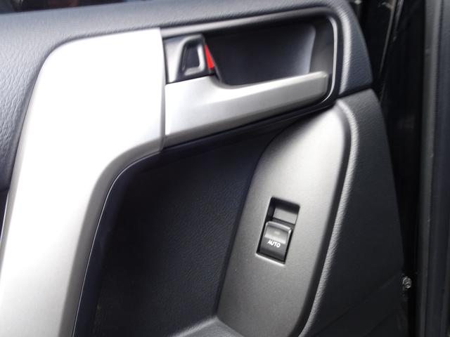 TOYOTA LAND CRUISER PRADO TX L PACKAGE