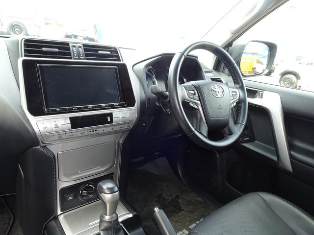 TOYOTA LAND CRUISER PRADO TX L PACKAGE