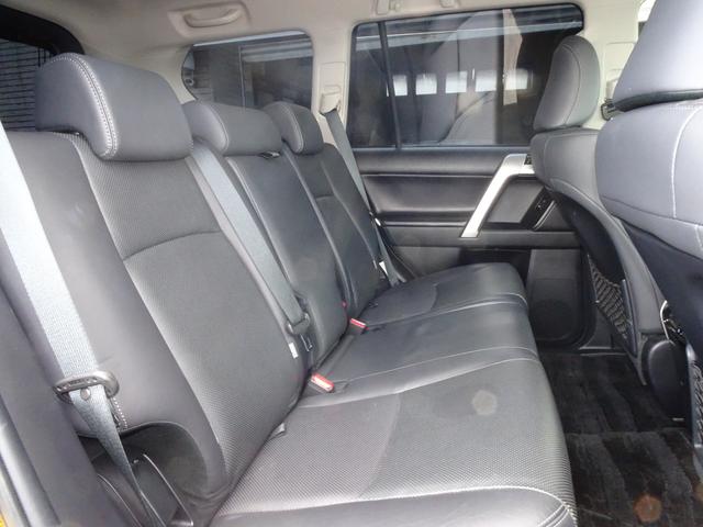 TOYOTA LAND CRUISER PRADO TX L PACKAGE