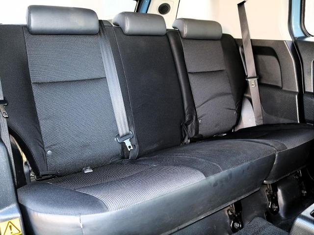 ＦＪクルーザー ベースグレード　希少スモーキーブルー／トレイル仕様／ツートンカラーカスタム／チッピング塗装／２インチリフトアップ／艶有ブラック塗装／ＸＥＬＦ０２アルミ１７インチ／カロッツェリアＳＤナビ／ＥＴＣ／バックカメラ（8枚目）