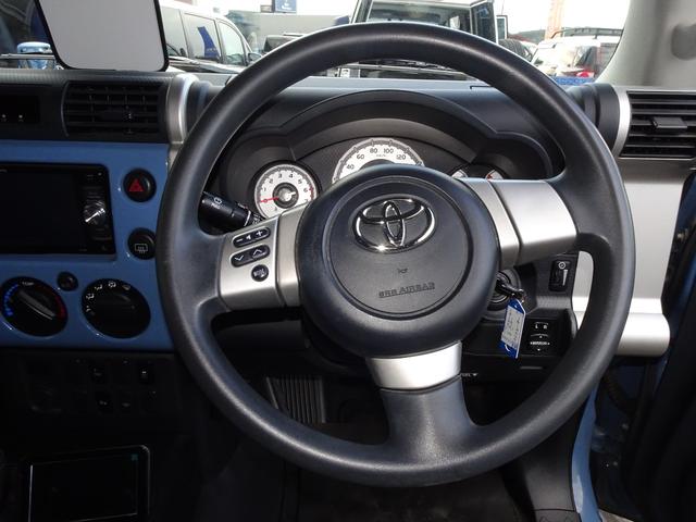 ＦＪクルーザー ベースグレード　希少スモーキーブルー／トレイル仕様／ツートンカラーカスタム／チッピング塗装／２インチリフトアップ／艶有ブラック塗装／ＸＥＬＦ０２アルミ１７インチ／カロッツェリアＳＤナビ／ＥＴＣ／バックカメラ（36枚目）