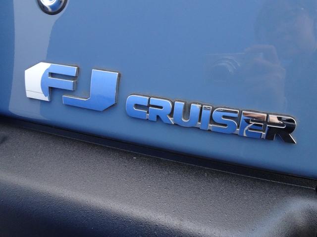 ＦＪクルーザー ベースグレード　希少スモーキーブルー／トレイル仕様／ツートンカラーカスタム／チッピング塗装／２インチリフトアップ／艶有ブラック塗装／ＸＥＬＦ０２アルミ１７インチ／カロッツェリアＳＤナビ／ＥＴＣ／バックカメラ（73枚目）