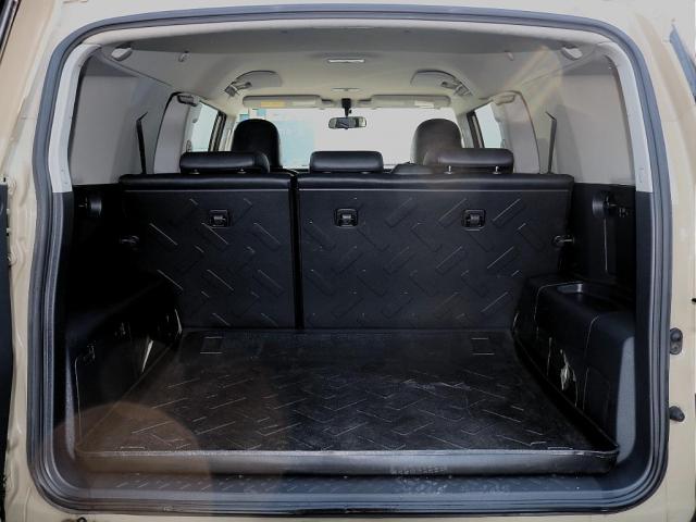 ＦＪクルーザー 　ルーフ同色ペイント／トレイル仕様／新品タイヤ　ＫＥＬＬＹ　ＳＡＦＡＲＩ　２８５／７０－１７／ＤＥＡＮカリフォルニア１７インチ／カロッツェリアナビ／バックカメラ／バックカメラ／下回りシャシブラ施工（10枚目）