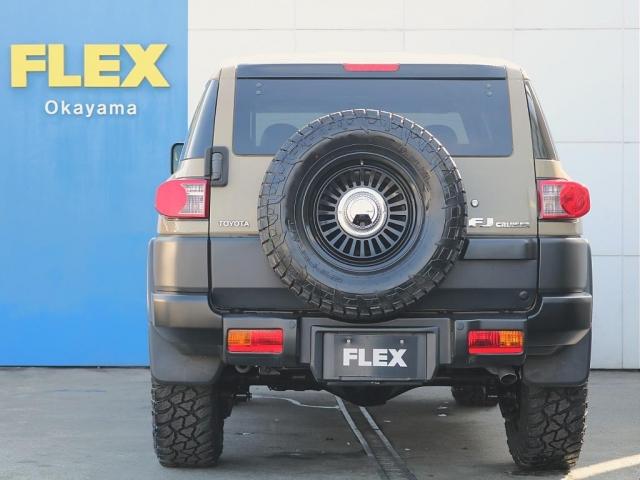 ＦＪクルーザー 　ルーフ同色ペイント／トレイル仕様／新品タイヤ　ＫＥＬＬＹ　ＳＡＦＡＲＩ　２８５／７０－１７／ＤＥＡＮカリフォルニア１７インチ／カロッツェリアナビ／バックカメラ／バックカメラ／下回りシャシブラ施工（11枚目）