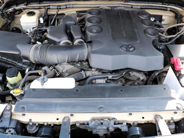 ＦＪクルーザー 　ルーフ同色ペイント／トレイル仕様／新品タイヤ　ＫＥＬＬＹ　ＳＡＦＡＲＩ　２８５／７０－１７／ＤＥＡＮカリフォルニア１７インチ／カロッツェリアナビ／バックカメラ／バックカメラ／下回りシャシブラ施工（12枚目）