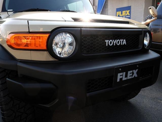 ＦＪクルーザー 　ルーフ同色ペイント／トレイル仕様／新品タイヤ　ＫＥＬＬＹ　ＳＡＦＡＲＩ　２８５／７０－１７／ＤＥＡＮカリフォルニア１７インチ／カロッツェリアナビ／バックカメラ／バックカメラ／下回りシャシブラ施工（13枚目）