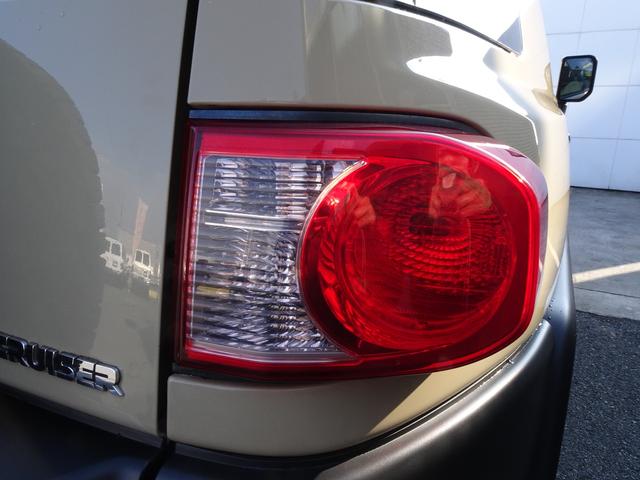 ＦＪクルーザー 　ルーフ同色ペイント／トレイル仕様／新品タイヤ　ＫＥＬＬＹ　ＳＡＦＡＲＩ　２８５／７０－１７／ＤＥＡＮカリフォルニア１７インチ／カロッツェリアナビ／バックカメラ／バックカメラ／下回りシャシブラ施工（33枚目）