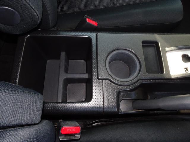 ＦＪクルーザー 　ルーフ同色ペイント／トレイル仕様／新品タイヤ　ＫＥＬＬＹ　ＳＡＦＡＲＩ　２８５／７０－１７／ＤＥＡＮカリフォルニア１７インチ／カロッツェリアナビ／バックカメラ／バックカメラ／下回りシャシブラ施工（66枚目）