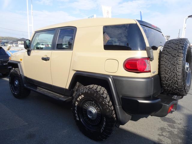 ＦＪクルーザー 　ルーフ同色ペイント／トレイル仕様／新品タイヤ　ＫＥＬＬＹ　ＳＡＦＡＲＩ　２８５／７０－１７／ＤＥＡＮカリフォルニア１７インチ／カロッツェリアナビ／バックカメラ／バックカメラ／下回りシャシブラ施工（75枚目）