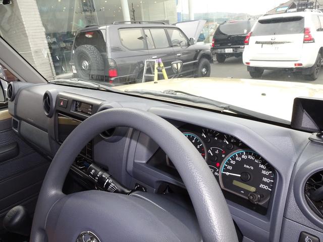 ランドクルーザー７０ ４．０　４ＷＤ（67枚目）