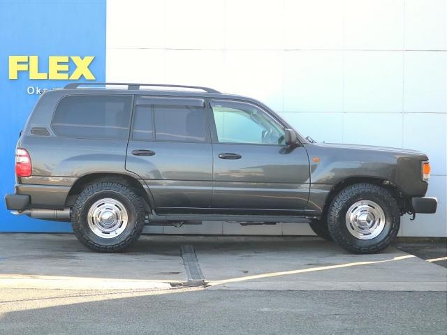 ランドクルーザー１００ ＶＸ　ＲＥＮＯＣＡ１０６／ペイント／ガンメタリック／ＬＣ６０／丸目フェイスチェンジ／新品タイヤ＆ホイール／ＦＬＥＸドロワーキット／ガソリン５人乗り／グレードＶＸ／クラシックシートカバー／ブラウン／ＥＴＣ（5枚目）