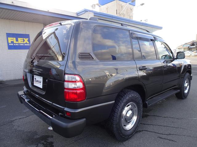 ランドクルーザー１００ ＶＸ　ＲＥＮＯＣＡ１０６／ペイント／ガンメタリック／ＬＣ６０／丸目フェイスチェンジ／新品タイヤ＆ホイール／ＦＬＥＸドロワーキット／ガソリン５人乗り／グレードＶＸ／クラシックシートカバー／ブラウン／ＥＴＣ（36枚目）