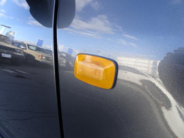 ランドクルーザー１００ ＶＸ　ＲＥＮＯＣＡ１０６／ペイント／ガンメタリック／ＬＣ６０／丸目フェイスチェンジ／新品タイヤ＆ホイール／ＦＬＥＸドロワーキット／ガソリン５人乗り／グレードＶＸ／クラシックシートカバー／ブラウン／ＥＴＣ（42枚目）