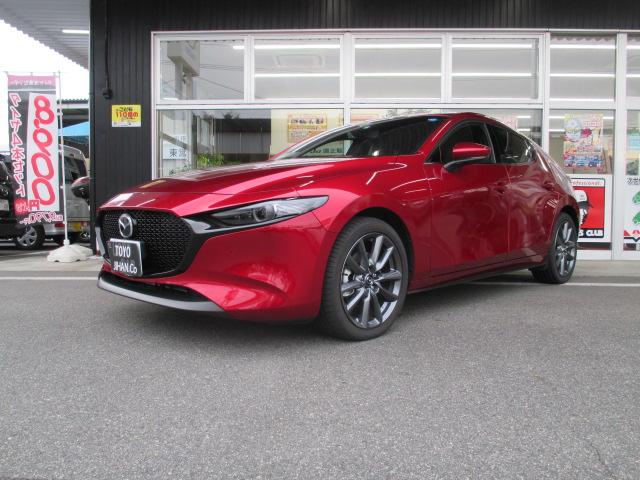 ＭＡＺＤＡ３ファストバック ２０Ｓプロアクティブ　ツーリングセレクション　６速オートマチック　３６０°セーフティパッケージ　バーガンディレザーパッケージ　ナビＴＶ　ＥＴＣ　衝突軽減装置装備車（5枚目）