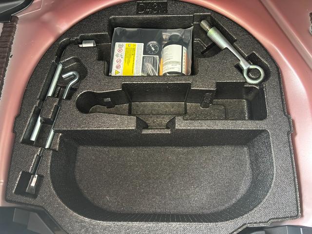 ＭＡＺＤＡ２ ＸＤスポルト＋　６ＡＴ　ナビＴＶ　ＥＴＣ　純正１６インチＡＷ　３６０°ビューモニター　マツダレーダークルーズコントロール　運転席／助手席シートヒーター　ステアリングヒーター　運転席パワーシート　衝突軽減装置装備車（8枚目）