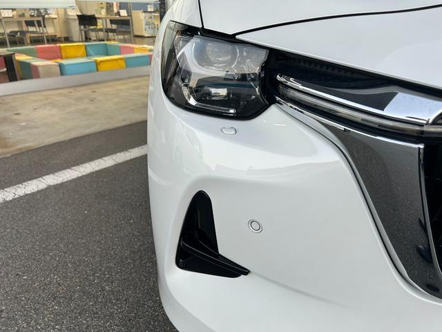 ＣＸ－６０ ＸＤ－ハイブリッド　プレミアムモダン　８ＡＴ　ナビＴＶ　ＥＴＣ　純正２０インチアルミ　サンルーフ　３６０°ビューモニター　ＢＯＳＥサウンドシステム　マツダレーダークルーズコントロール　フロント／リアコーナーセンサー　衝突軽減装置装備車（22枚目）