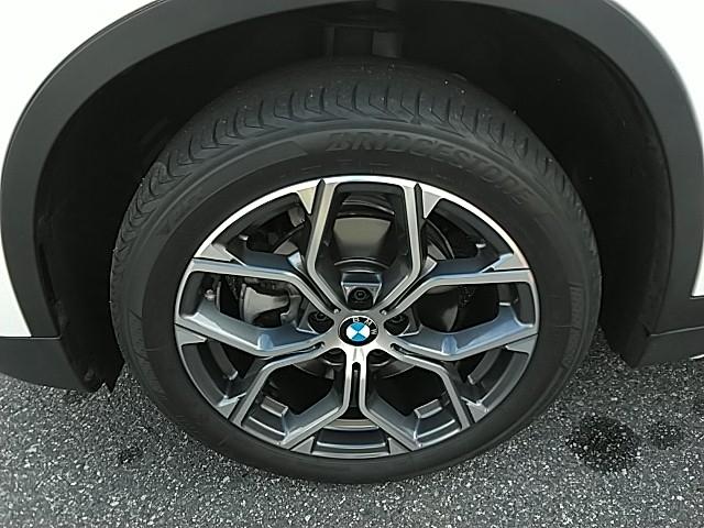X1 xDrive 18d xライン エディションジョイ+ ワンオーナー 革シート キーレス フルセグ ナビ&TV 18アルミホイール アイドリングストップ ディーゼル エアバッグ 電動シート オートマ ディーラー車 フル装備 ETC バックカメラ(23枚目)