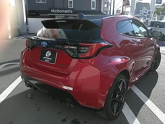 GRヤリス RZ ハイパフォーマンス ワンオーナー キーレス ナビ 18アルミホイール エアバッグ フル装備 ETC バックカメラ スマートキー(3枚目)