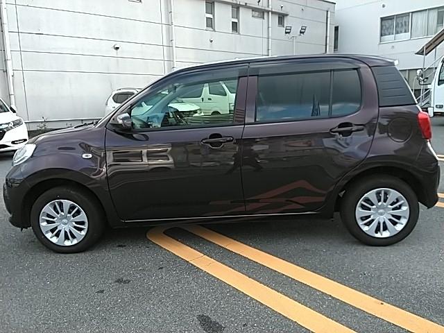 パッソ Ｘ　ＬパッケージＳ　ワンオーナー　キーレス　ワンセグ　ナビ＆ＴＶ　エアバッグ　オートマ　フル装備　ＥＴＣ　バックカメラ　スマートキー（6枚目）