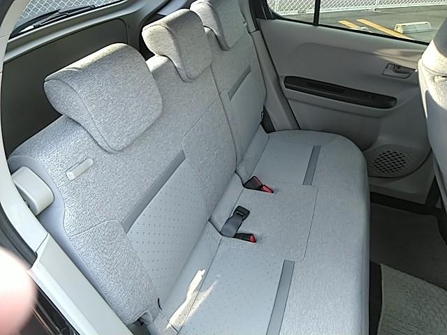 パッソ Ｘ　ＬパッケージＳ　ワンオーナー　キーレス　ワンセグ　ナビ＆ＴＶ　エアバッグ　オートマ　フル装備　ＥＴＣ　バックカメラ　スマートキー（12枚目）