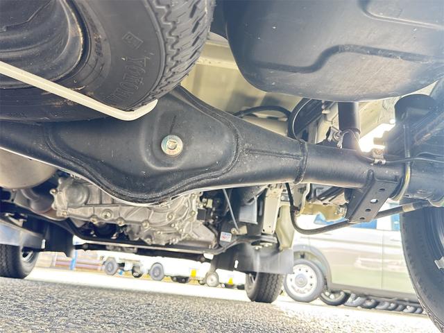 キャリイトラック 農繁スペシャル　４ＷＤ　５ＭＴ　キーレスエントリー　パワーウィンドウ　オートライト　デフロック　スズキセーフティサポート　エアコン　パワステ　作業灯　リヤゲートチェーン（35枚目）