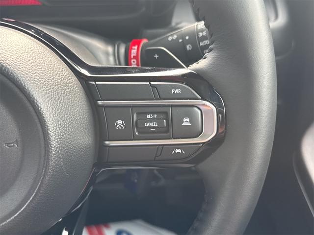 �u�Ԃ͗~�������ǁA�ǂ�ȎԂ��悢��������Ȃ��c�v�Ƃ������A�܂��͈�x�����k���������I���X�͔���s�ő勉�̍݌ɂ�����Ă��܂��I�����ƋC�ɓ��邨�Ԃ�������܂����