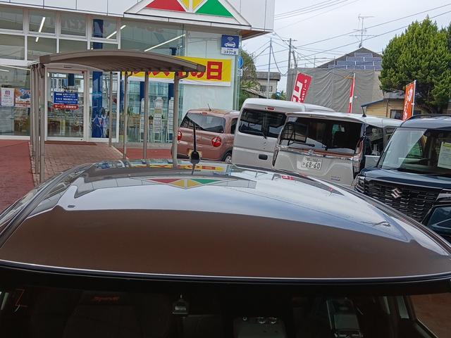 スイフトスポーツ ベースグレード (6MT 2WD)スズキセーフティーサポート 8インチナビ 全方位カメラ スマートキー LEDヘッドライト ETC2.0車載機 フロントドライブレコーダー インタークーラーターボ 社外17インチアルミ(10枚目)